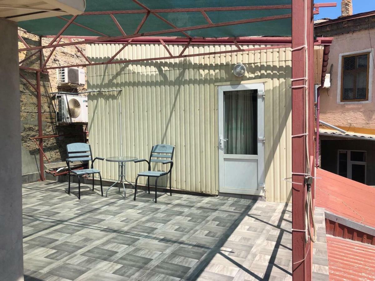 Mini-Hotel In Odessa Yard Exterior photo